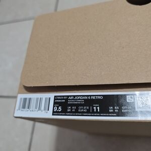 Air Jordan 6 Retro Sneakers